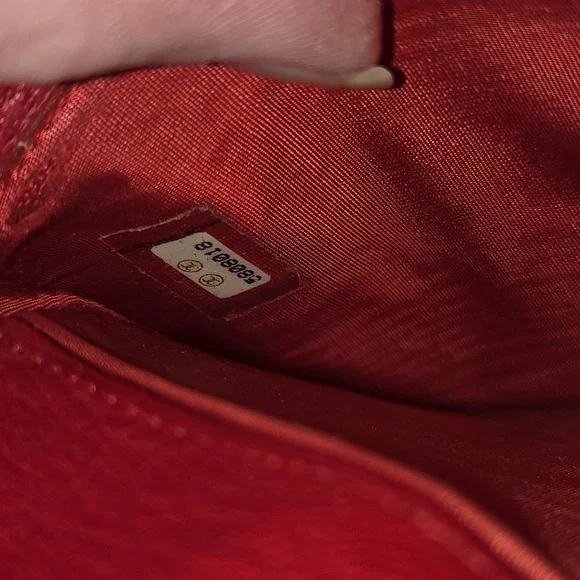 CHANEL wallet and bag - Picture 5 of 16